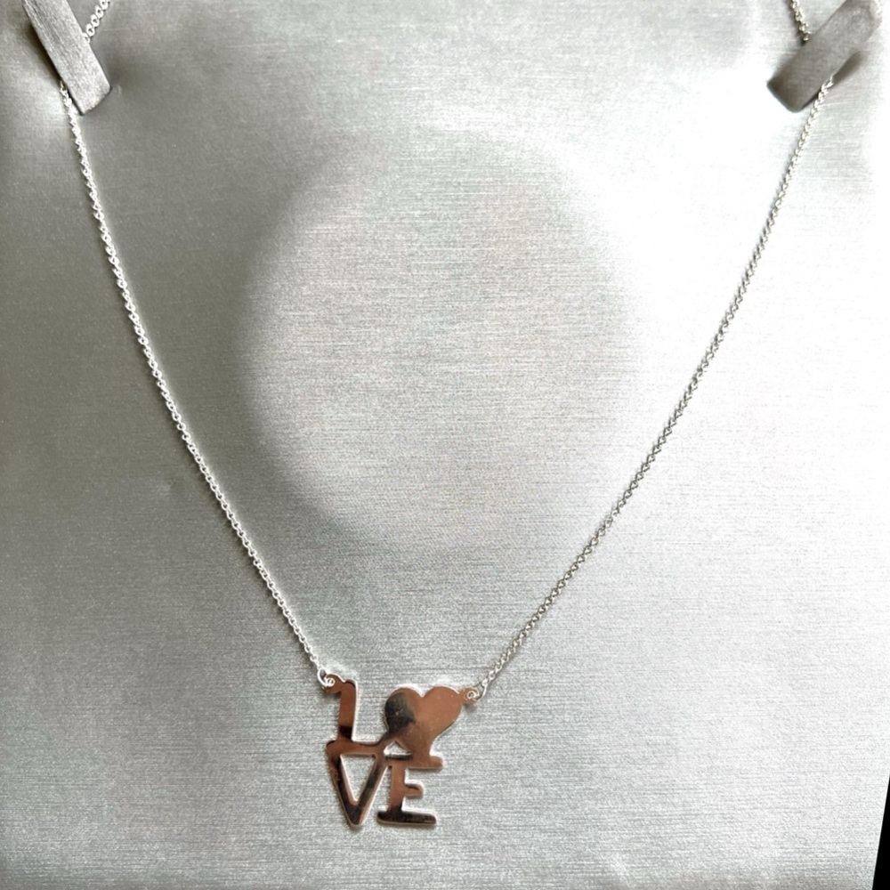 NWT .925 Modern Silver Love Necklace with Minimalist Design